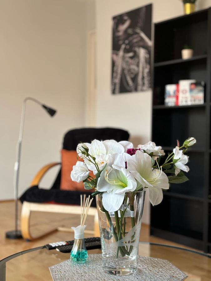 Cozy Panorama Apartment Next To The Buda Castle Budapest Luaran gambar
